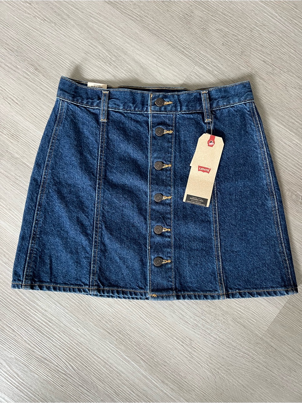 LEVIS NWT Denim Skirt